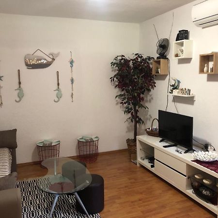 Vacation House "Andy" Пула Екстериор снимка