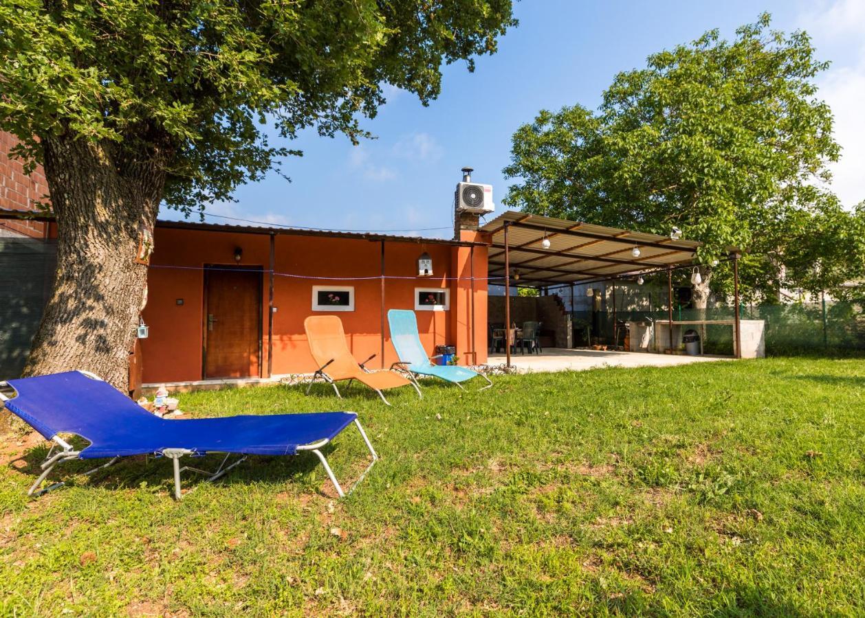 Vacation House "Andy" Пула Екстериор снимка